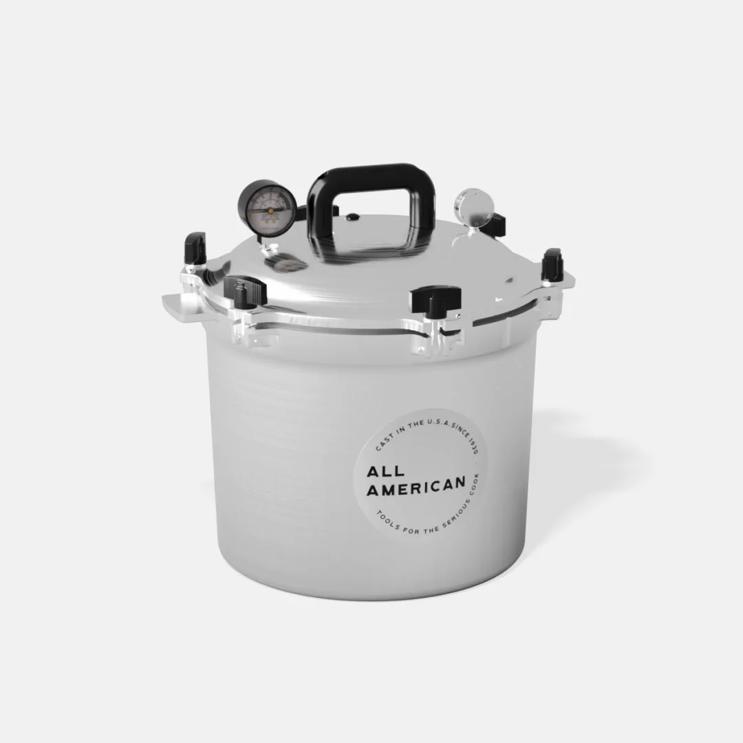 All American 921 cast-aluminum pressure canner with its clamped lid