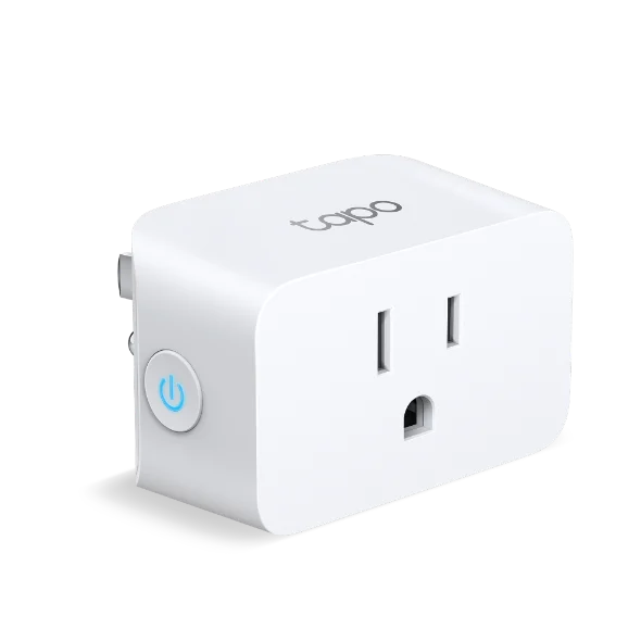 US Tapo P125M compact smart plug with side power button